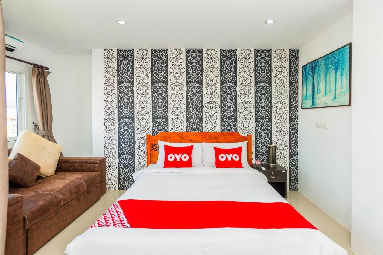 Oyo 472 Tang Cheng Holiday Hotel Patong Exterior foto